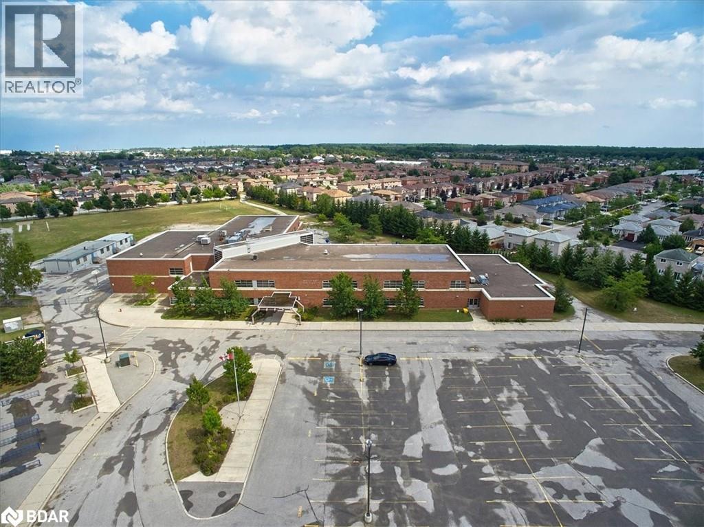 Photo 30 of 74 Sundew Drive, Barrie ON