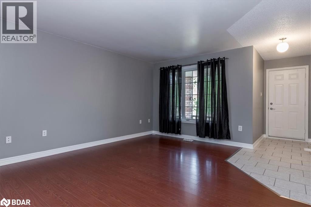 Photo 5 of 74 Sundew Drive, Barrie ON