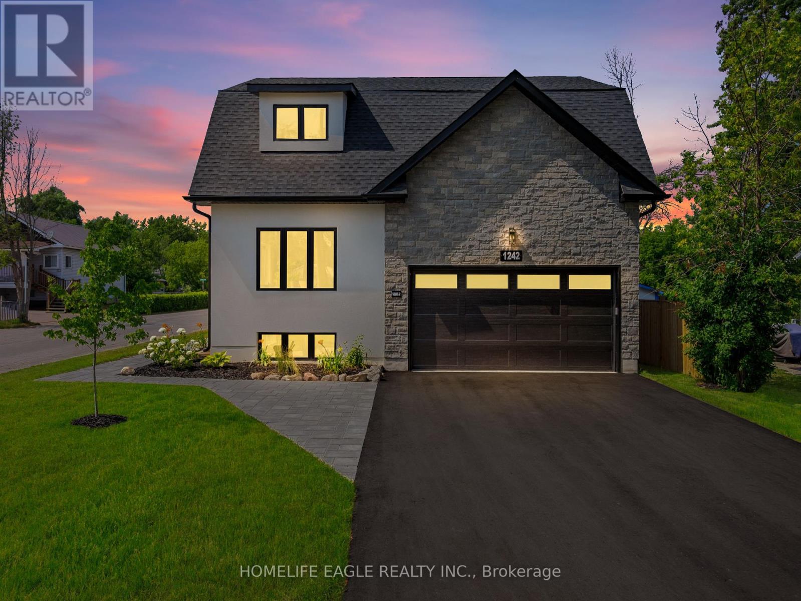 Photo 1 of 1242 Killarney Beach Road, Innisfil ON