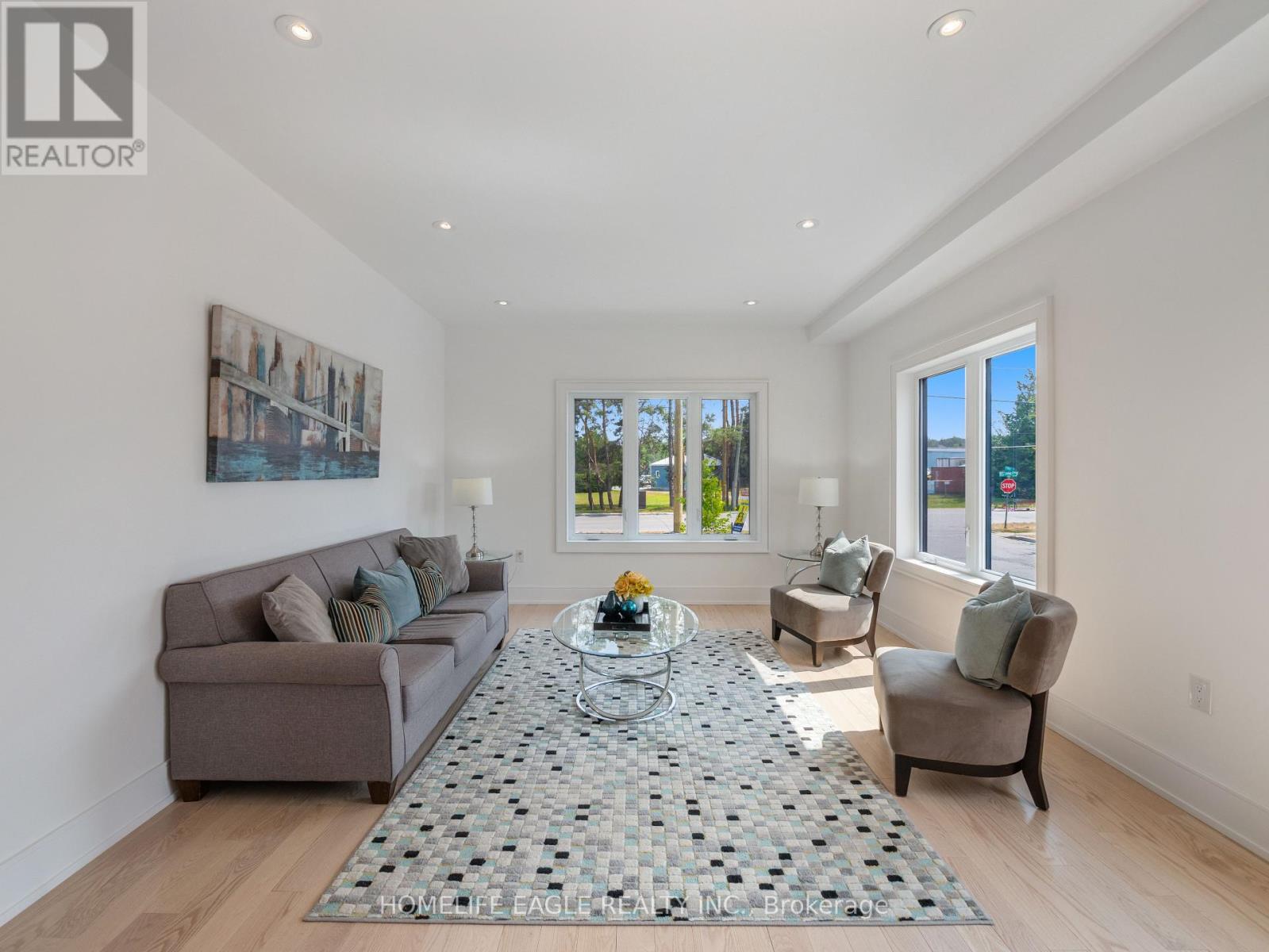 Photo 11 of 1242 Killarney Beach Road, Innisfil ON