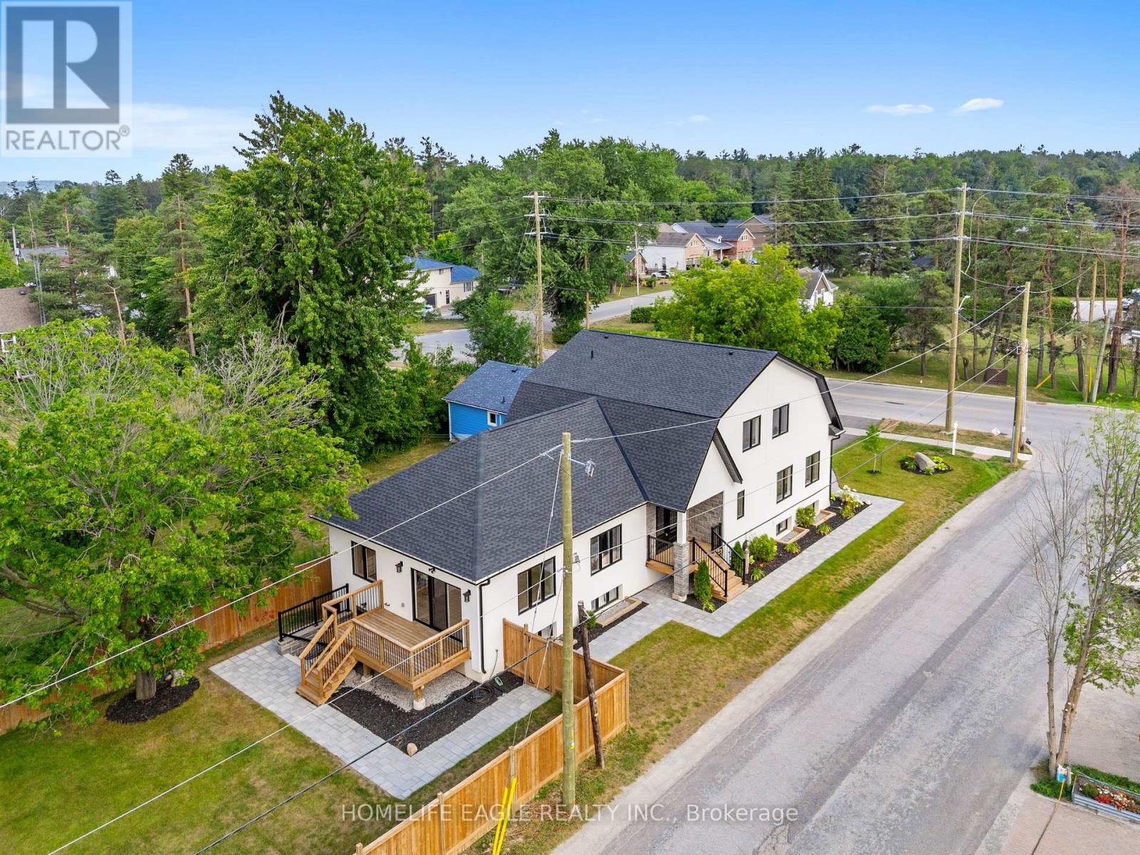 Photo 35 of 1242 Killarney Beach Road, Innisfil ON