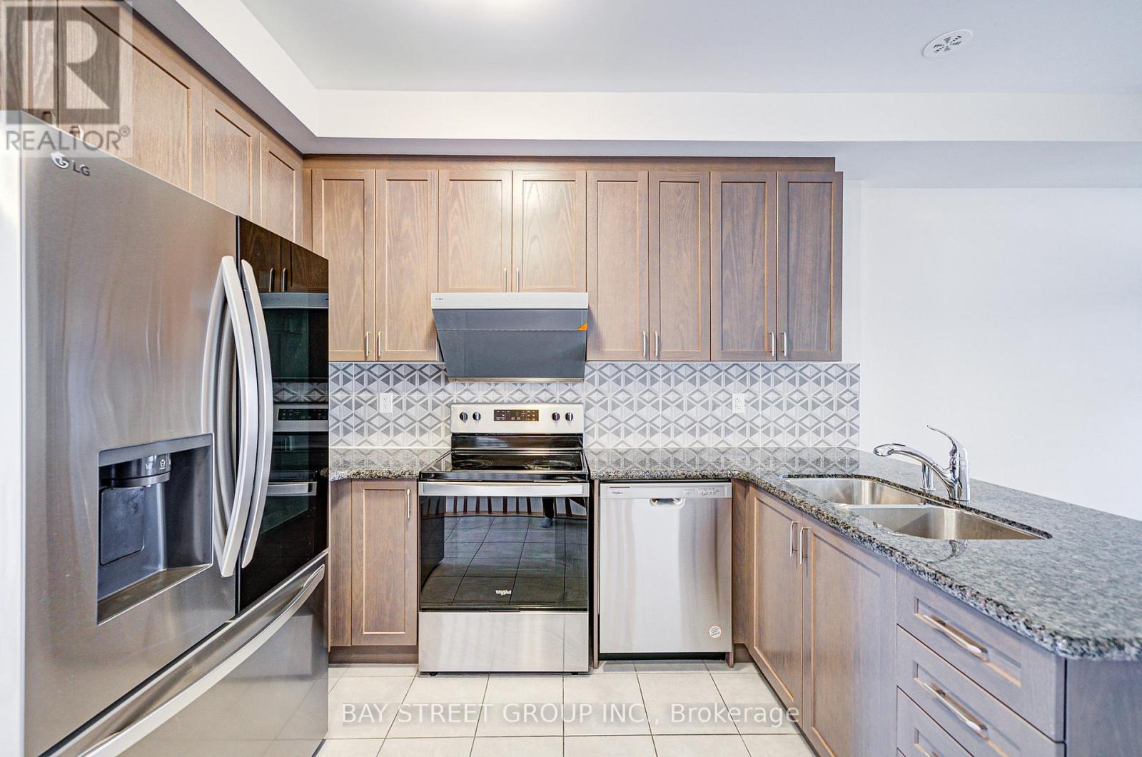 Photo 22 of 3 Carneros Way, Markham ON