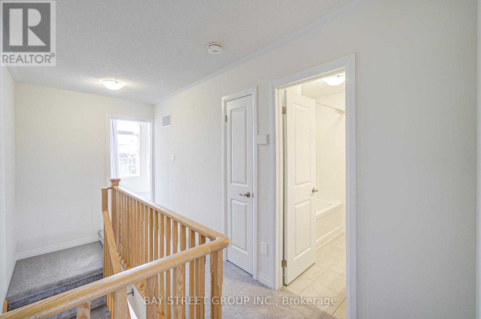 Photo 31 of 3 Carneros Way, Markham ON