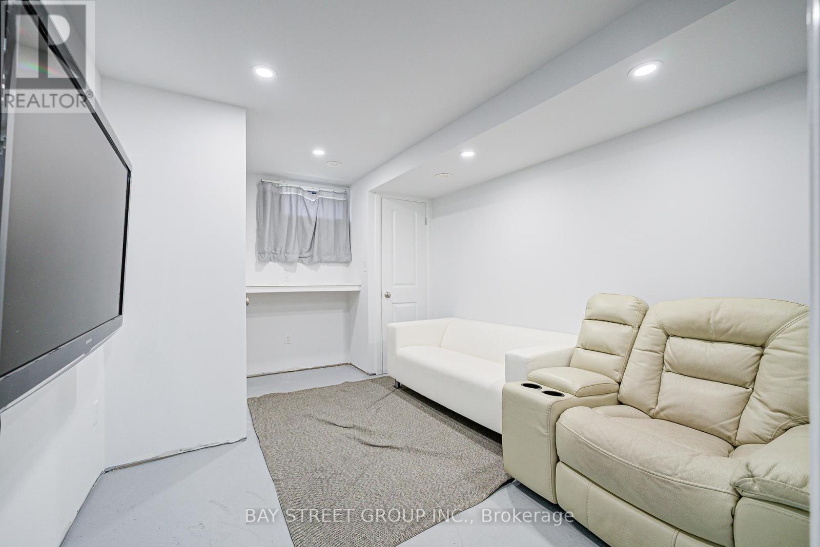 Photo 49 of 3 Carneros Way, Markham ON