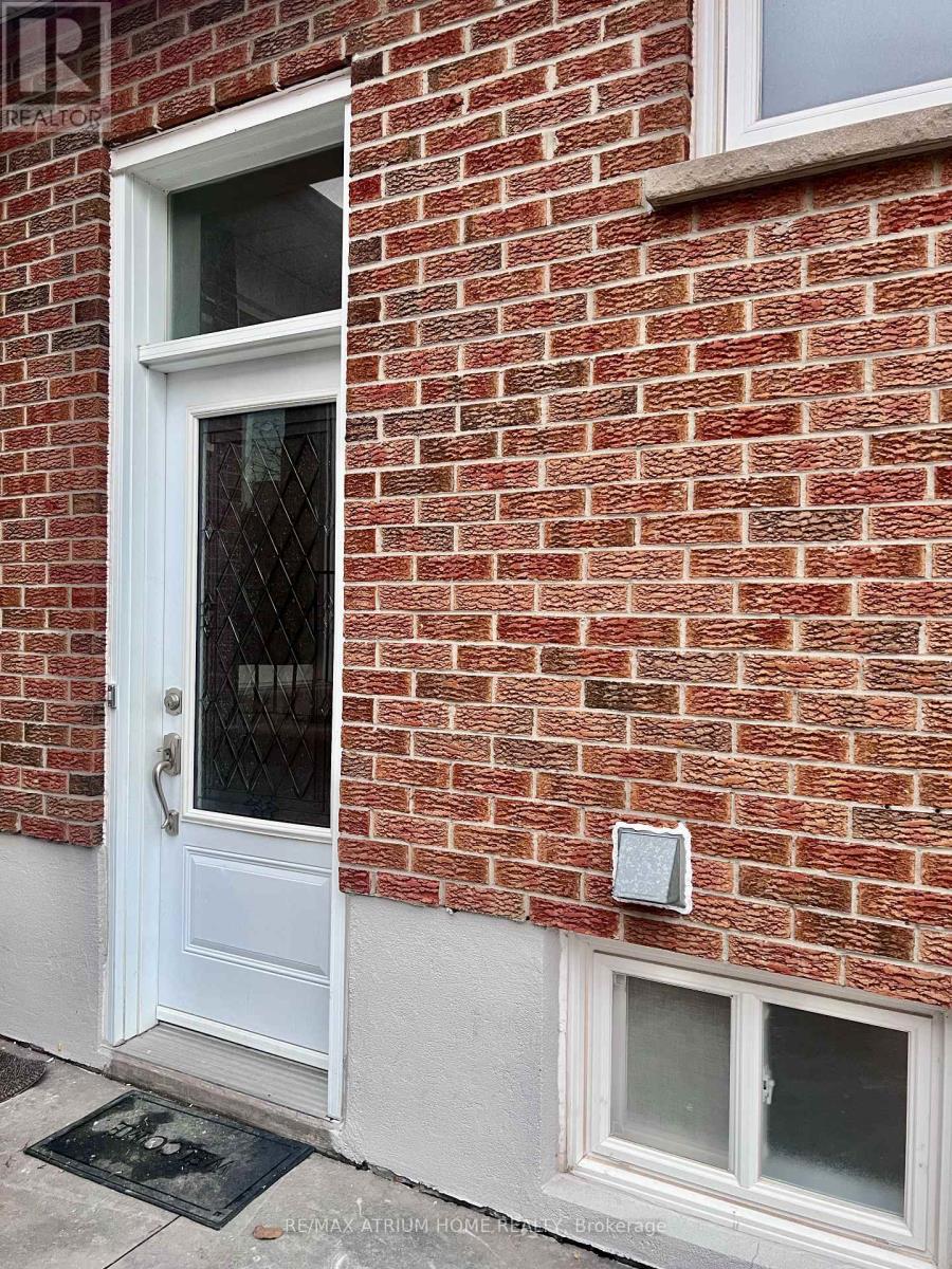 Photo 1 of Bsmt 2 Risebrough Circuit, Markham ON
