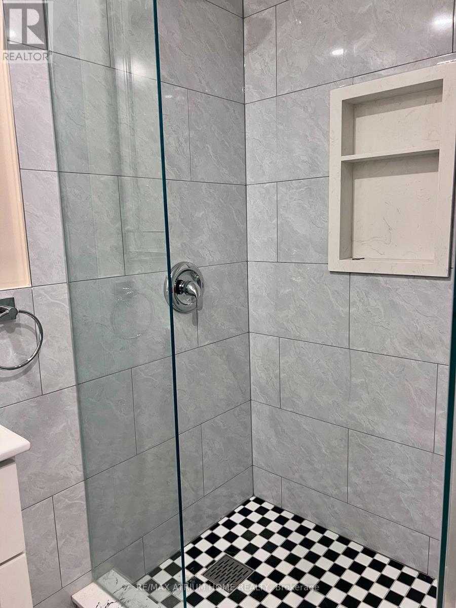 Photo 10 of Bsmt 2 Risebrough Circuit, Markham ON