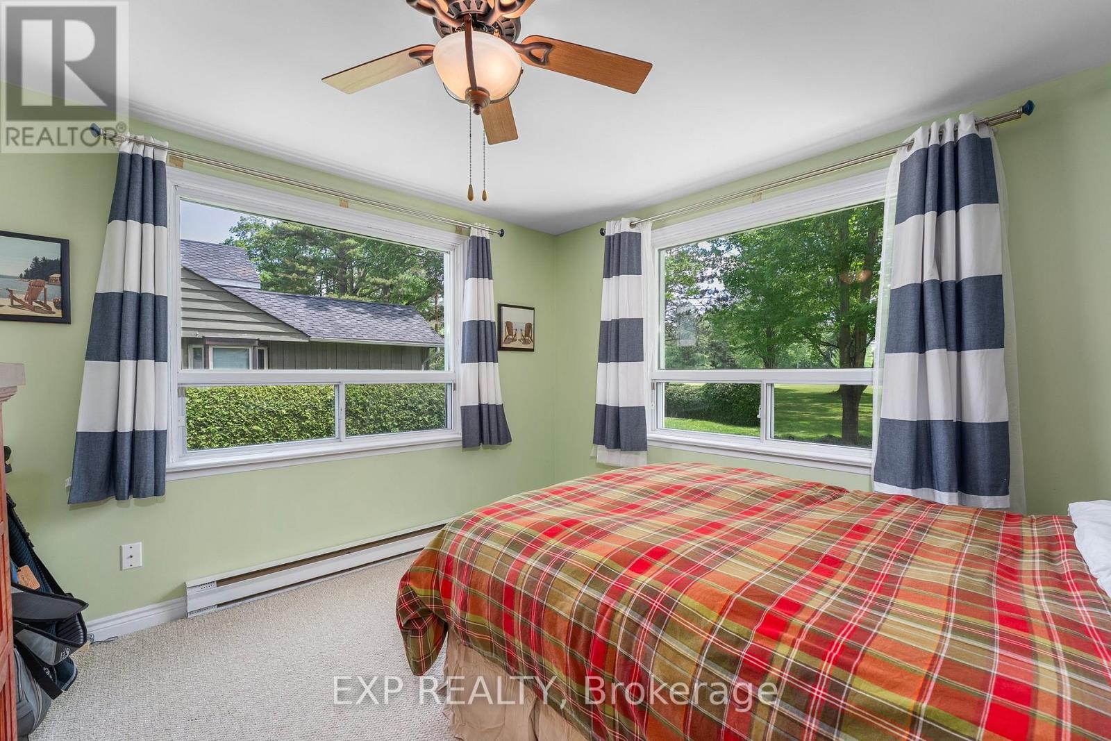 Photo 22 of 101 Hedge Road, Georgina ON
