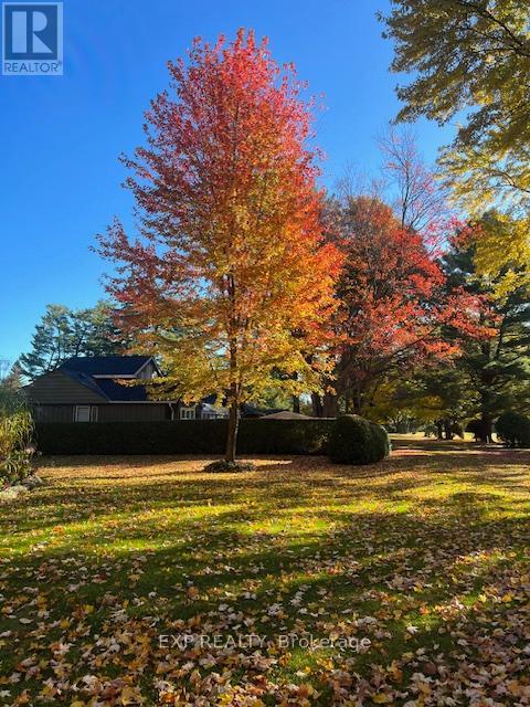 Photo 40 of 101 Hedge Road, Georgina ON