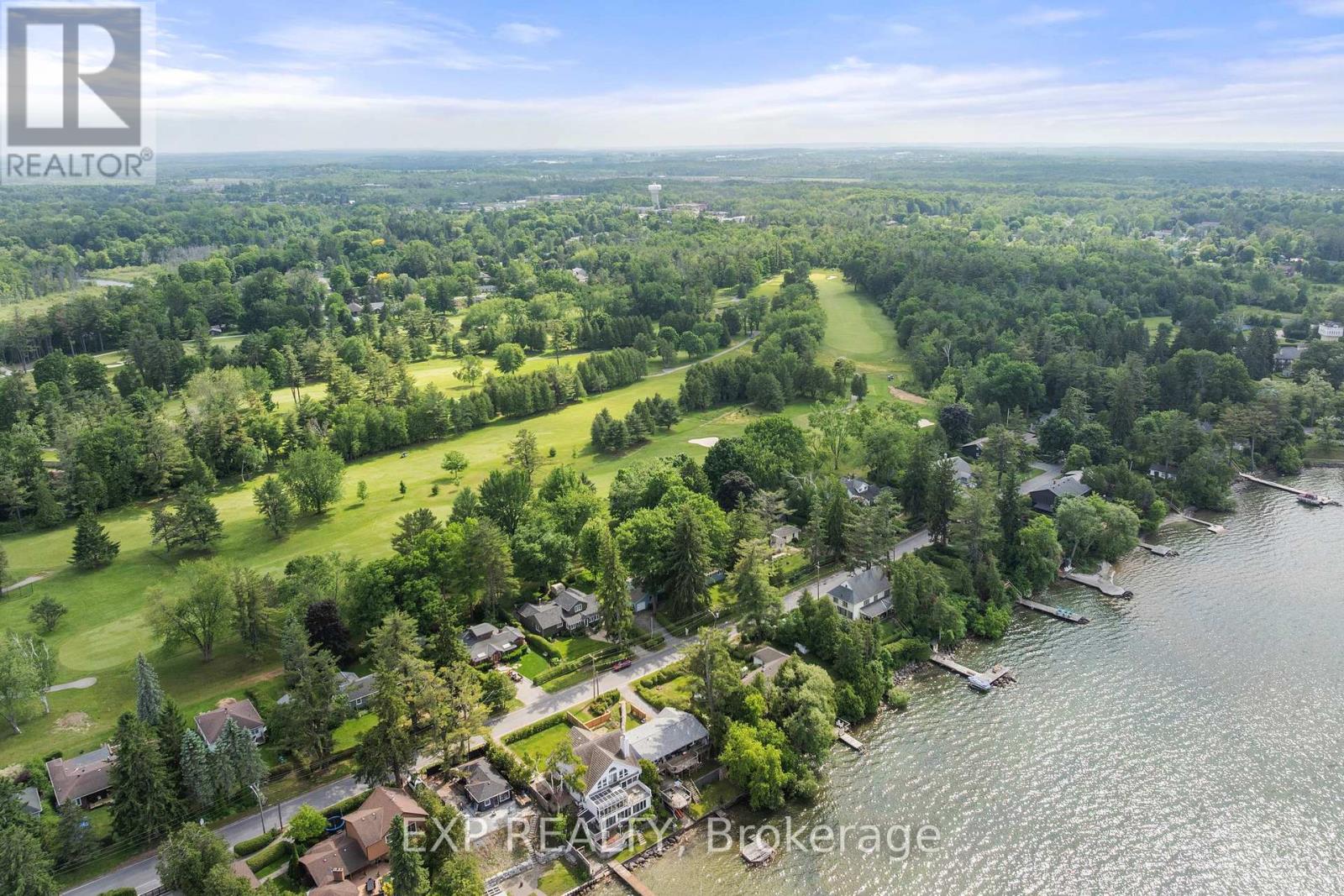 Photo 6 of 101 Hedge Road, Georgina ON