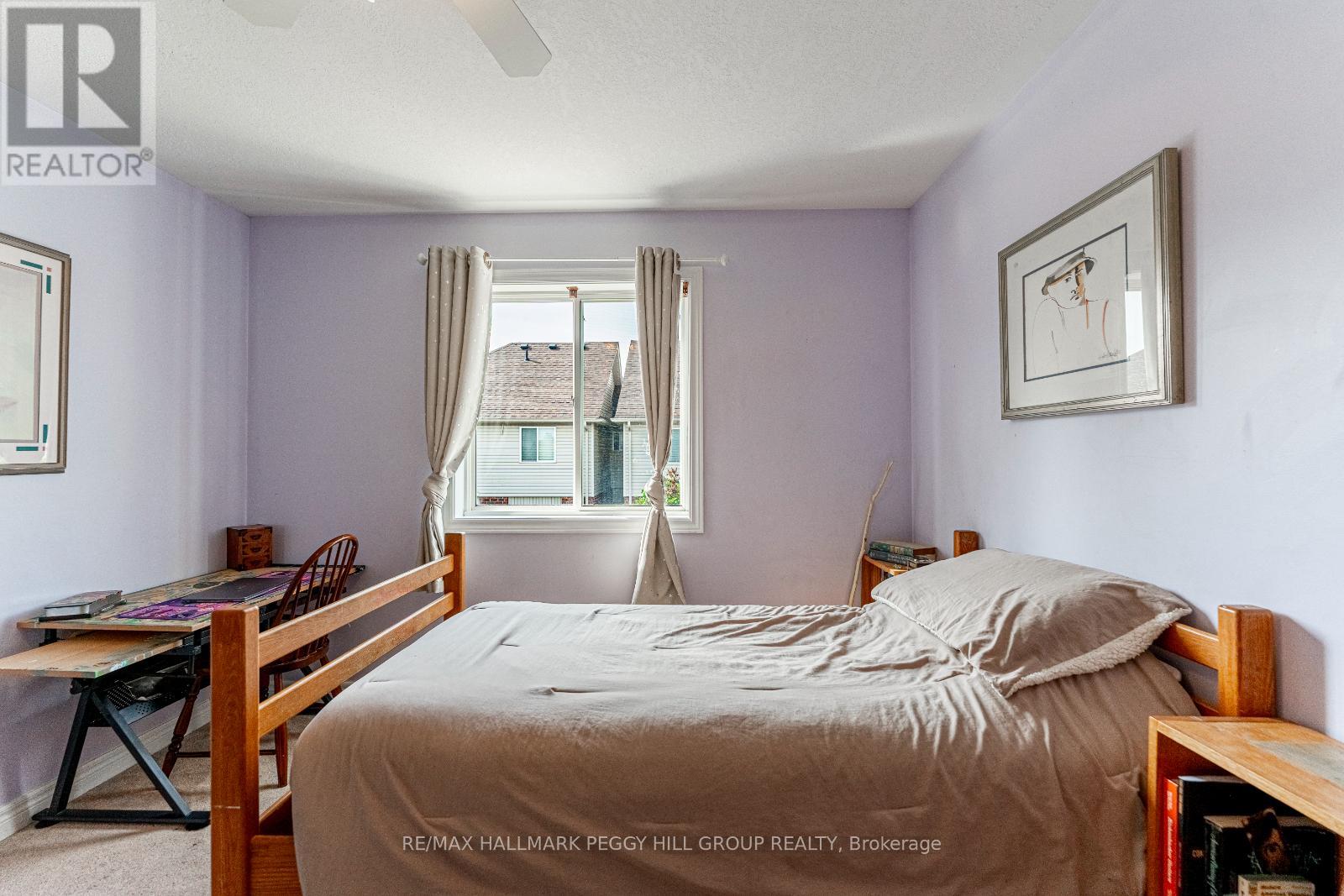 Photo 12 of 29 Brookwood Drive, Barrie ON