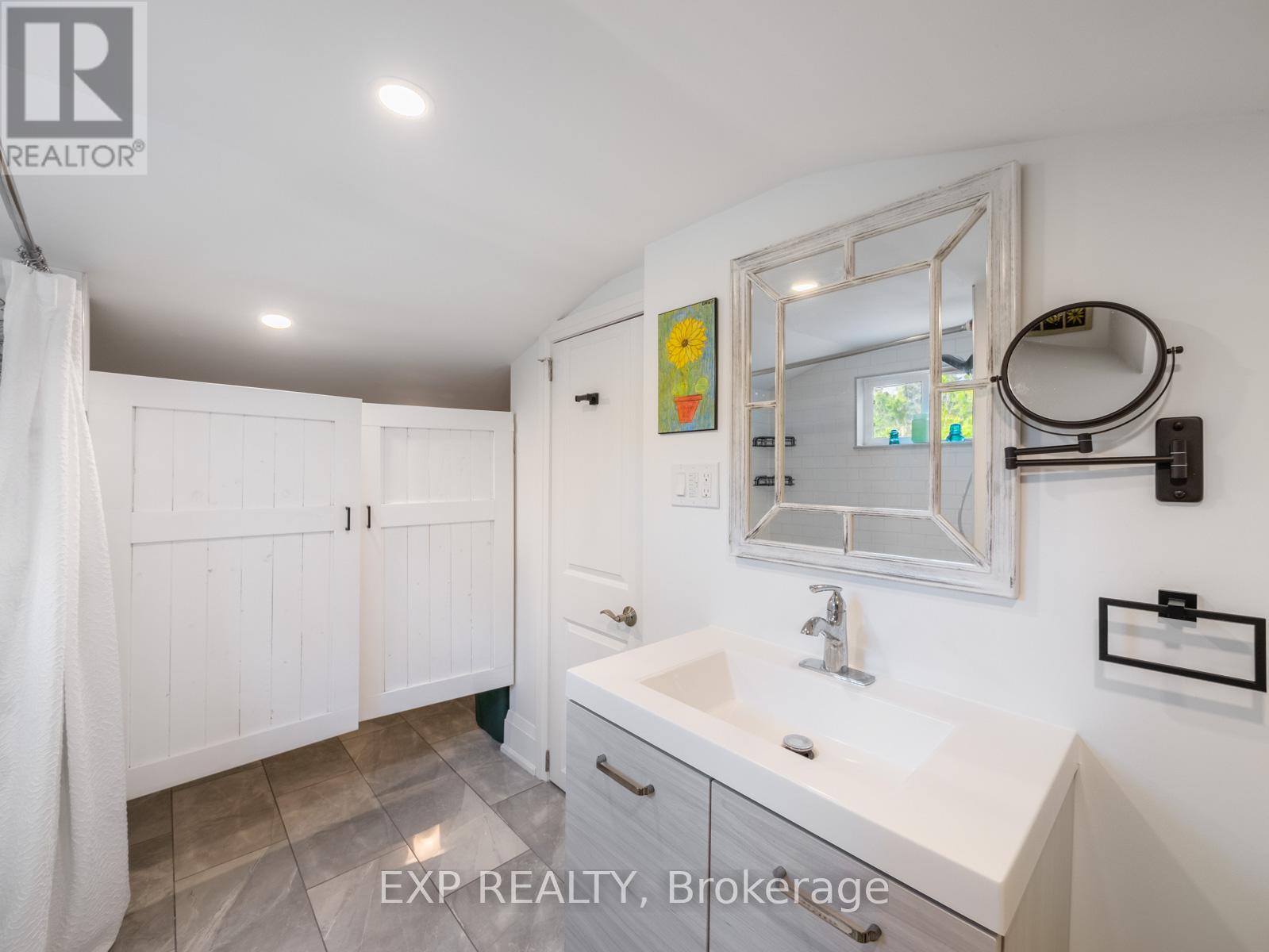 Photo 20 of 370 Homewood Avenue, Orillia ON