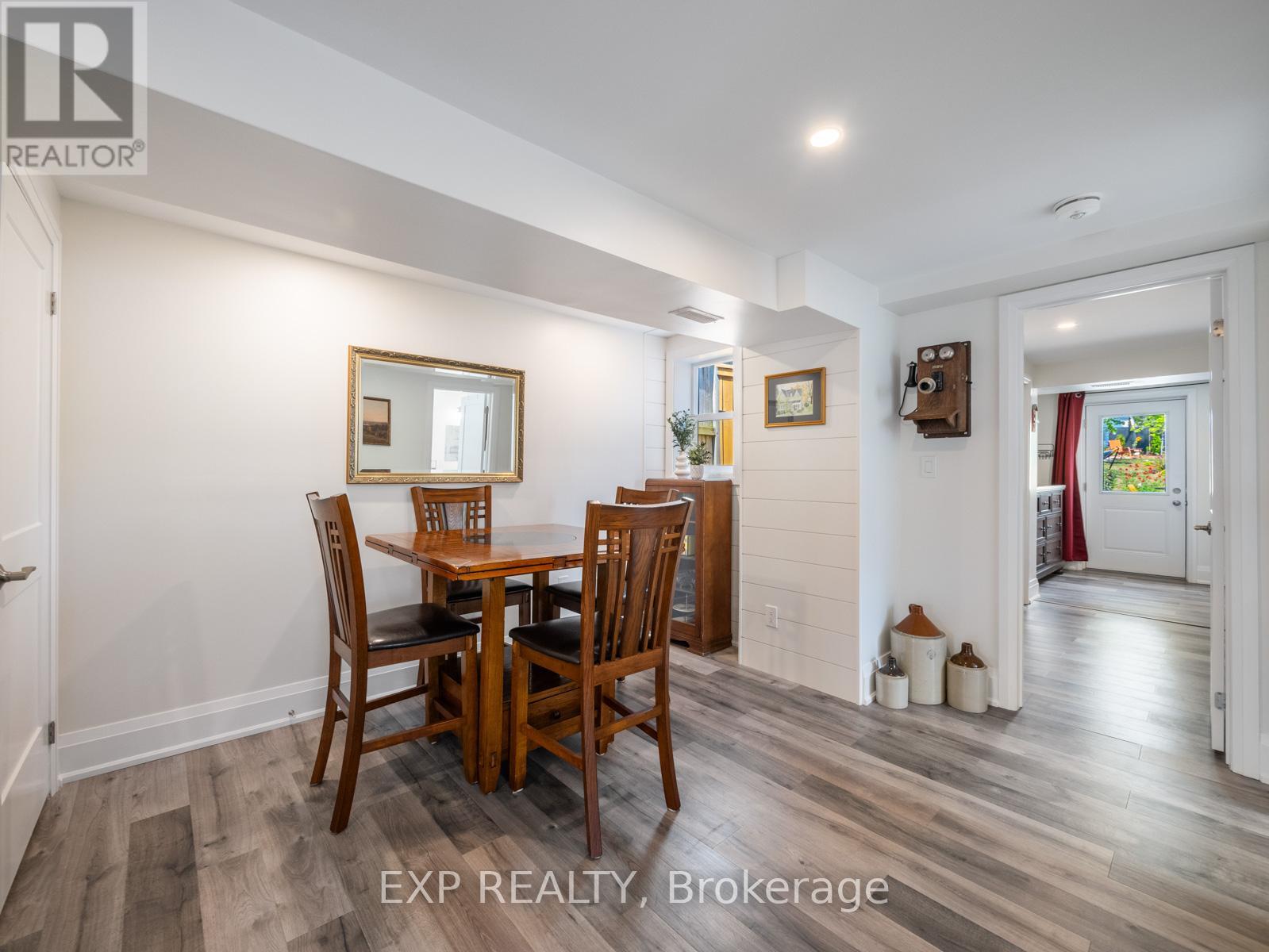 Photo 9 of 370 Homewood Avenue, Orillia ON