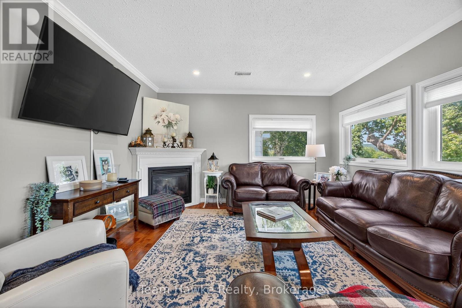 Photo 17 of 19 Water Street, Penetanguishene ON
