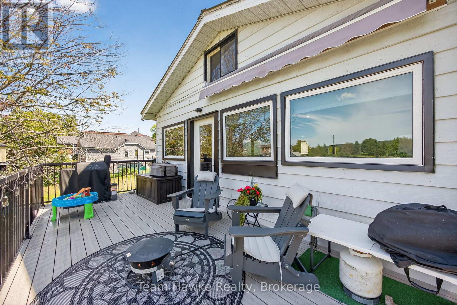 Photo 22 of 19 Water Street, Penetanguishene ON