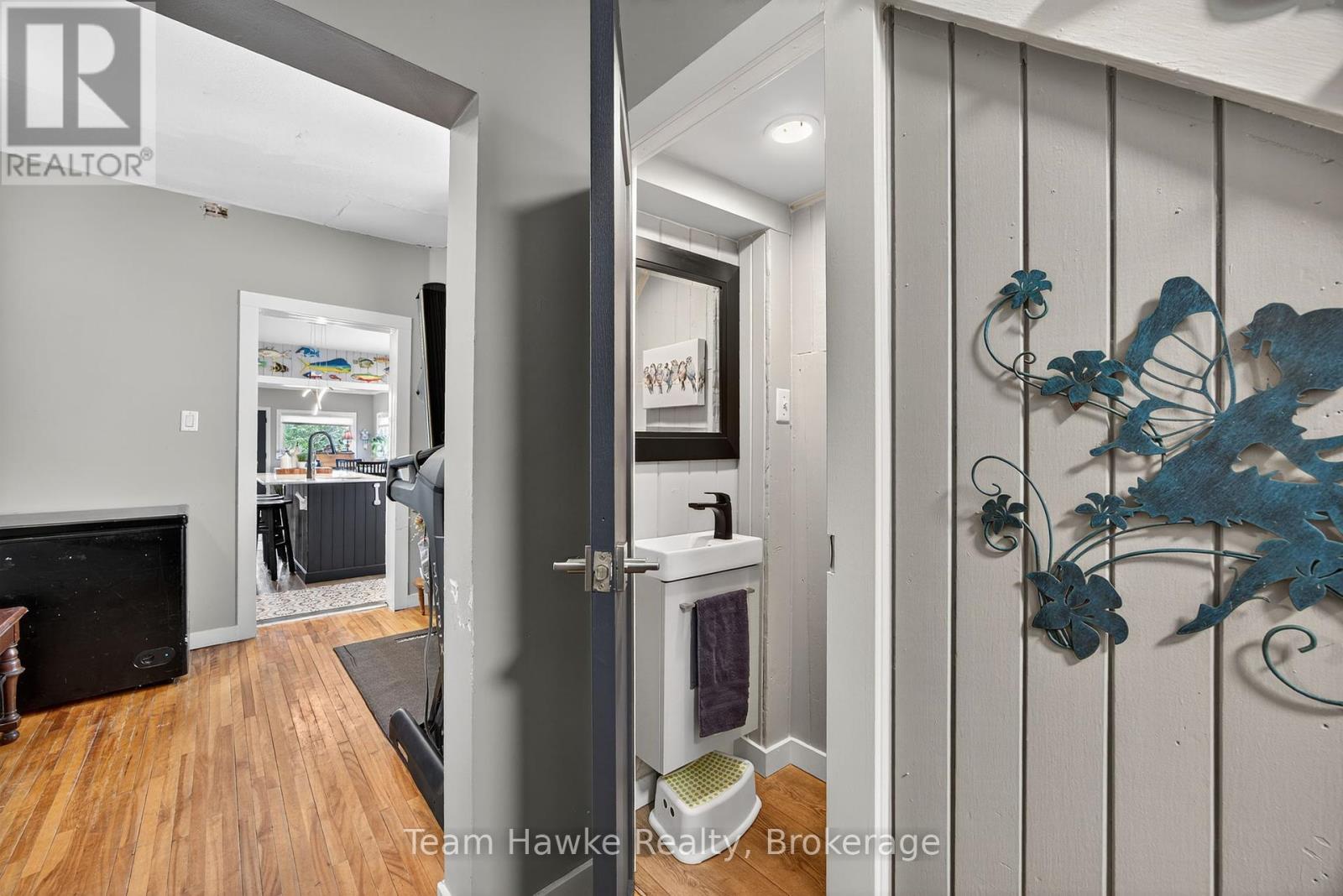Photo 29 of 19 Water Street, Penetanguishene ON