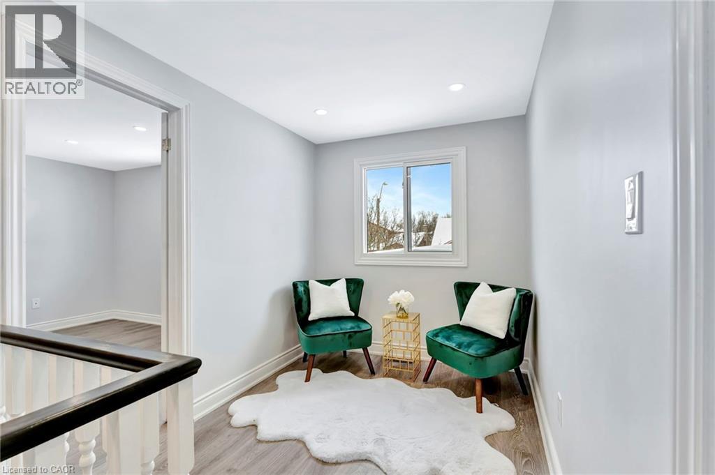 Photo 22 of 449 Acadia Drive, Hamilton ON