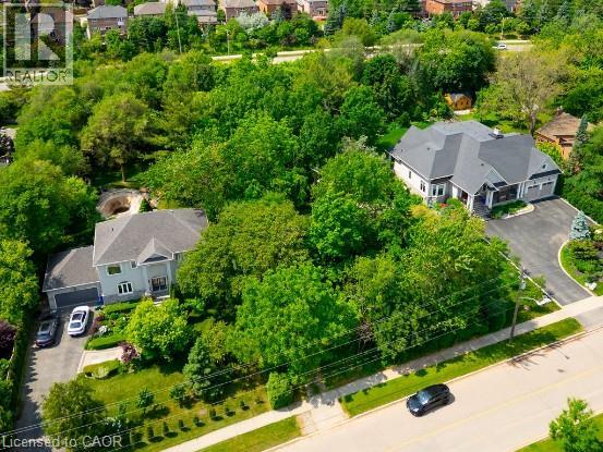 Photo 2 of 183 Old Upper Middle Road, Oakville ON