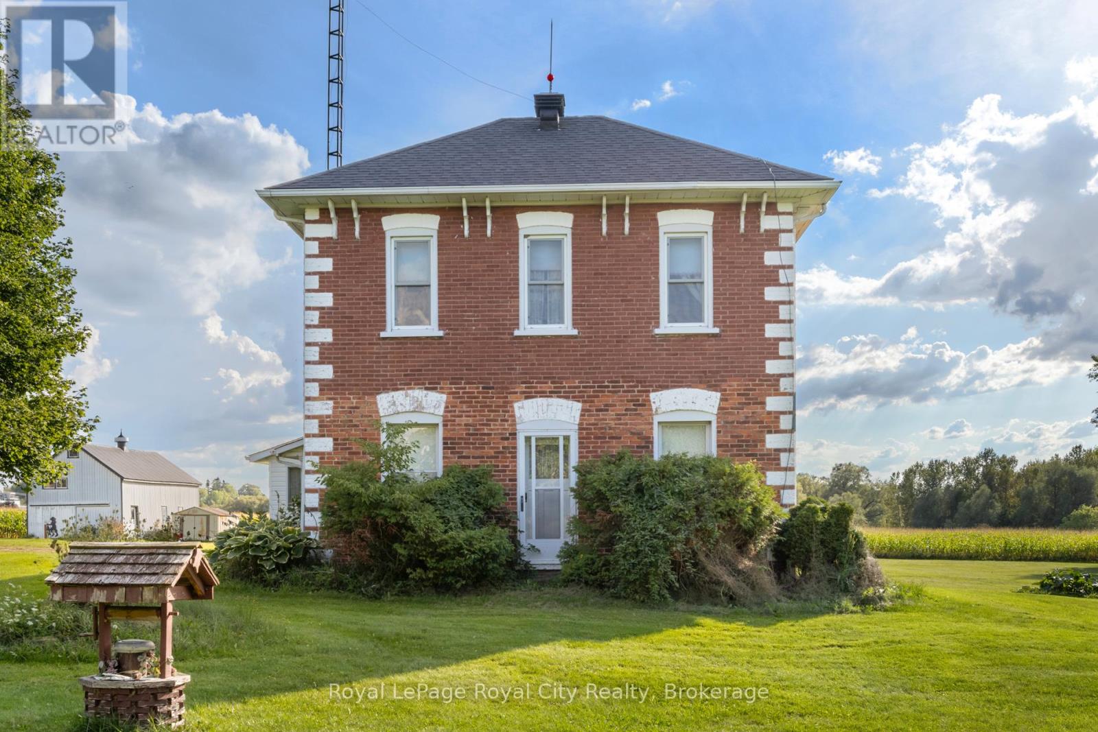 Photo 4 of 8510 6 Highway, Wellington North ON