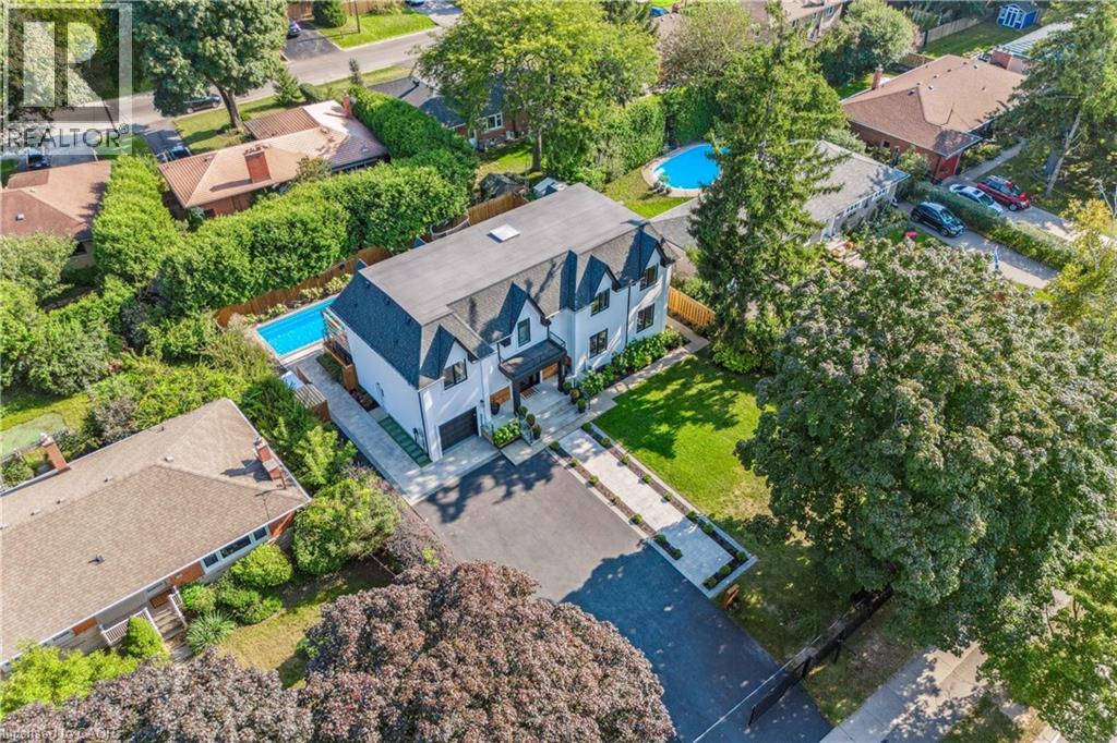 Photo 48 of 2032 Rebecca Street, Oakville ON