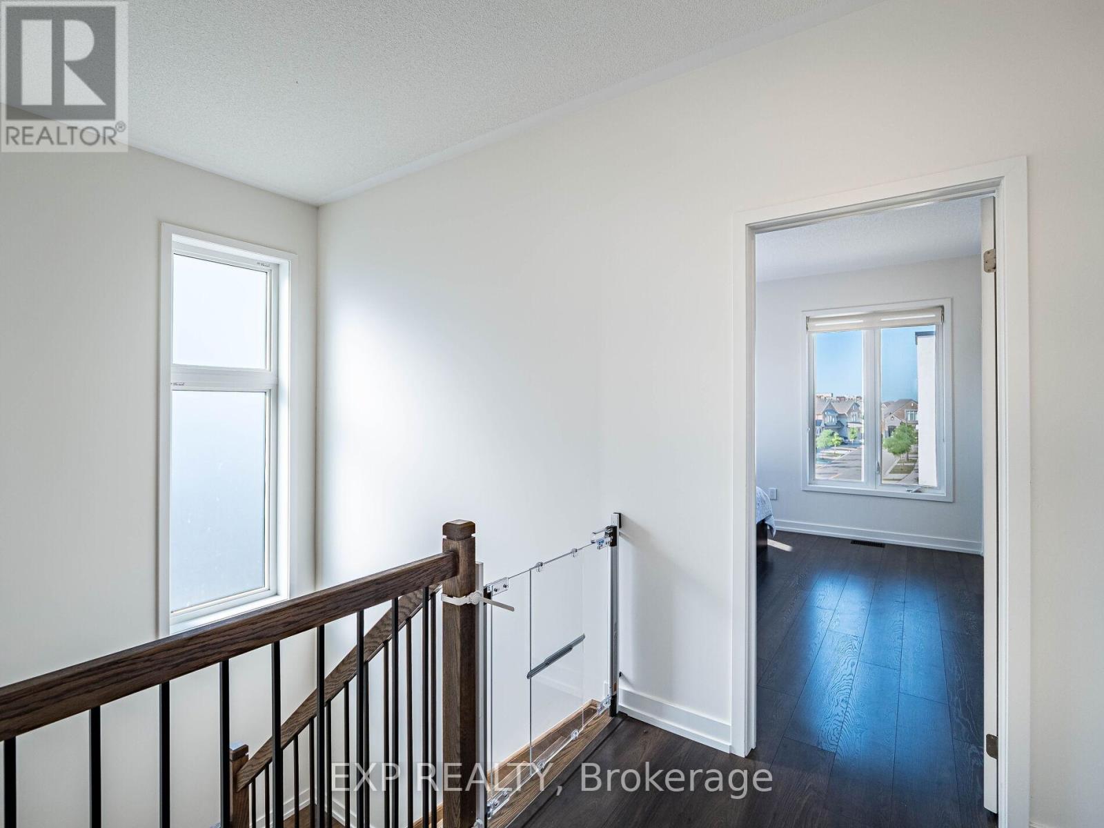 Photo 22 of 3128 Mintwood Circle, Oakville ON