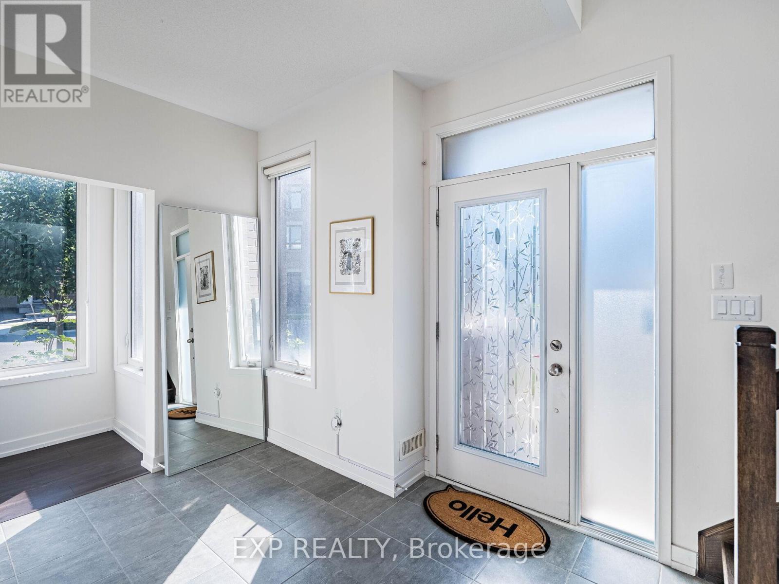 Photo 34 of 3128 Mintwood Circle, Oakville ON