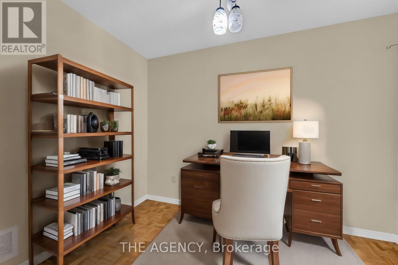 Photo 12 of 48 Zachary Drive, Brampton ON