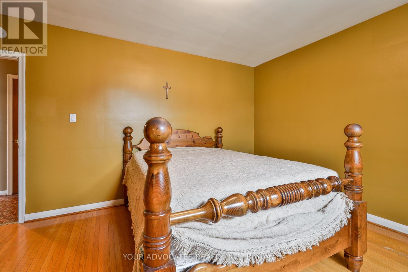 Photo 24 of 35 Beckett Avenue, Toronto ON