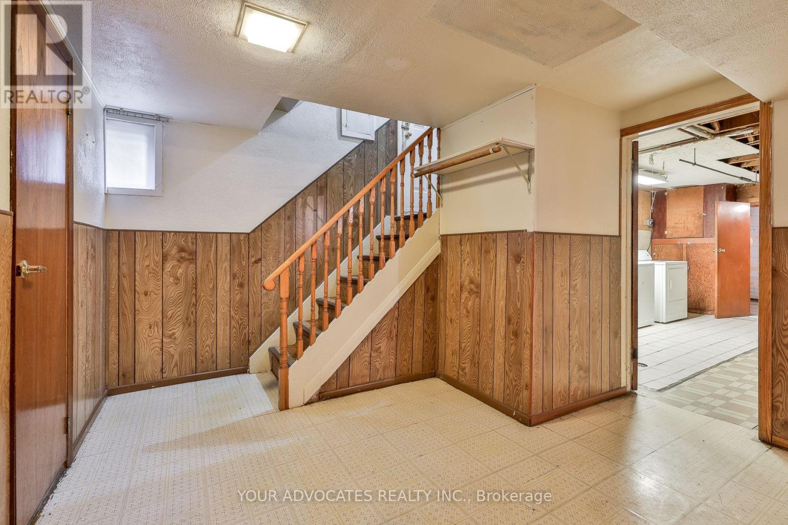Photo 31 of 35 Beckett Avenue, Toronto ON