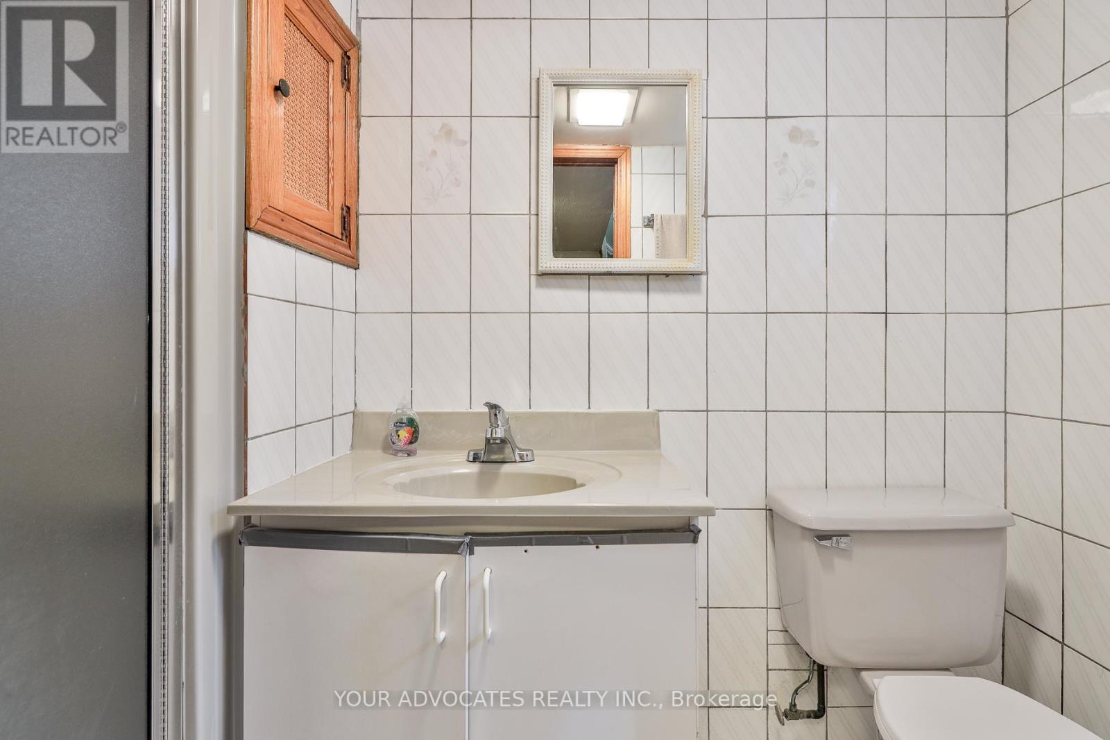 Photo 34 of 35 Beckett Avenue, Toronto ON
