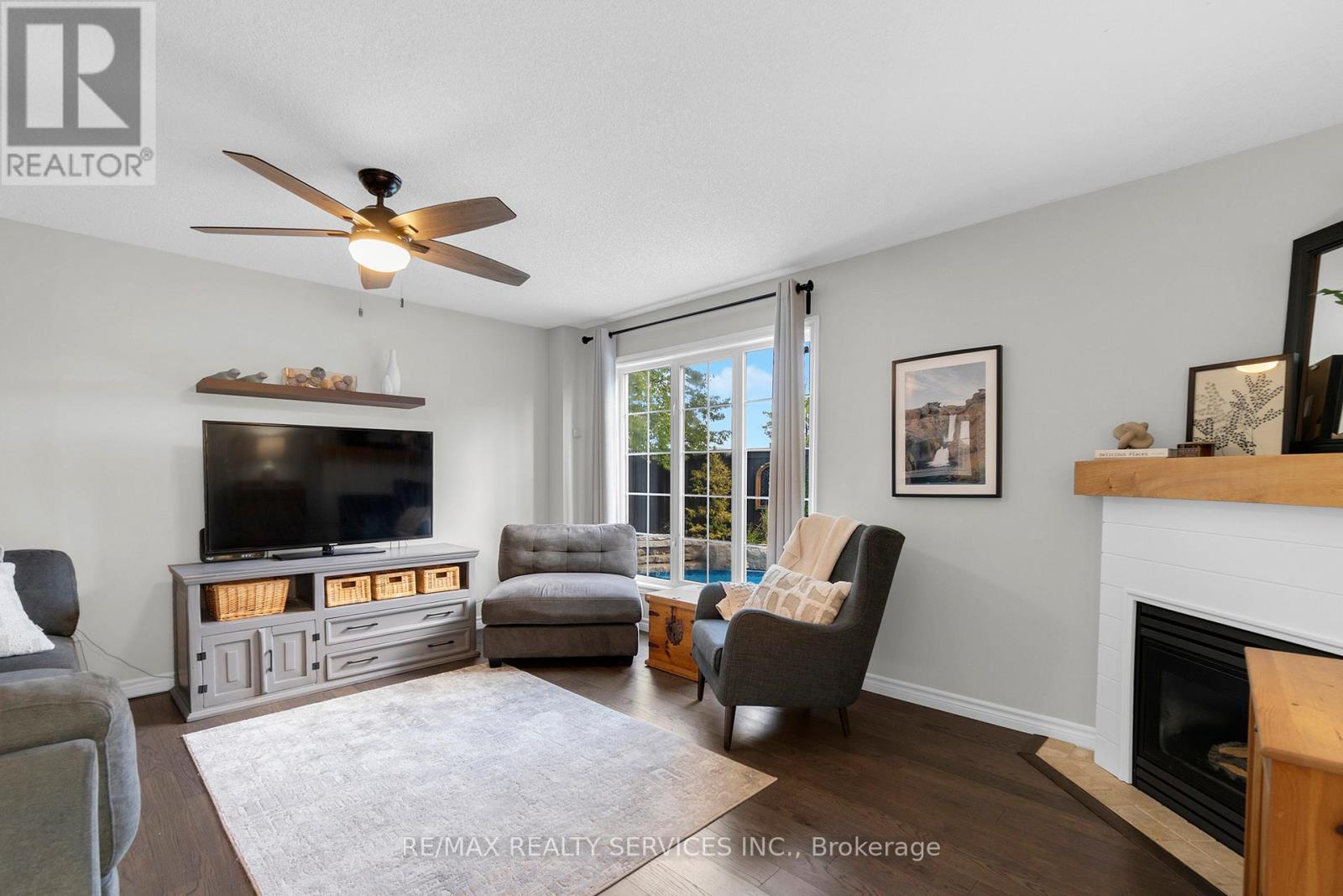 Photo 16 of 130 Porchlight Road, Brampton ON