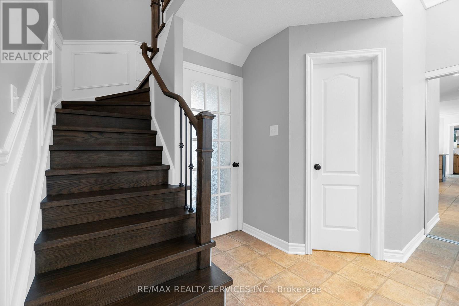 Photo 21 of 130 Porchlight Road, Brampton ON
