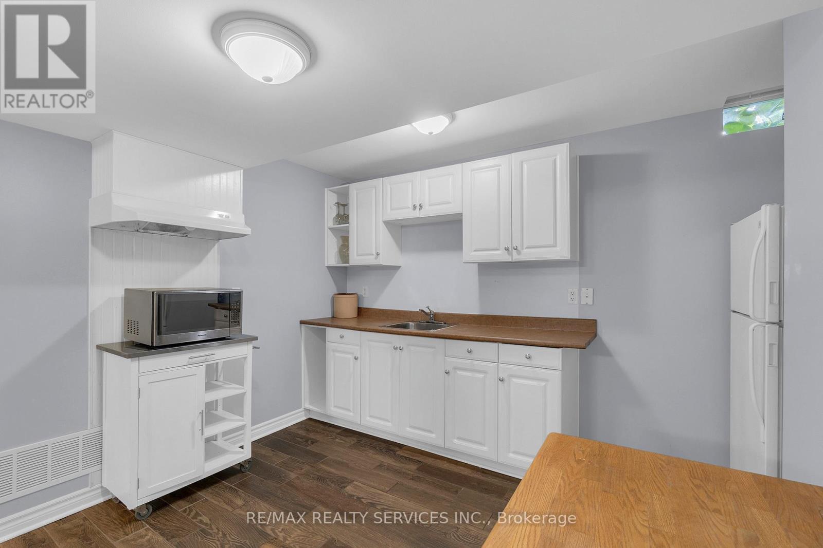 Photo 39 of 130 Porchlight Road, Brampton ON