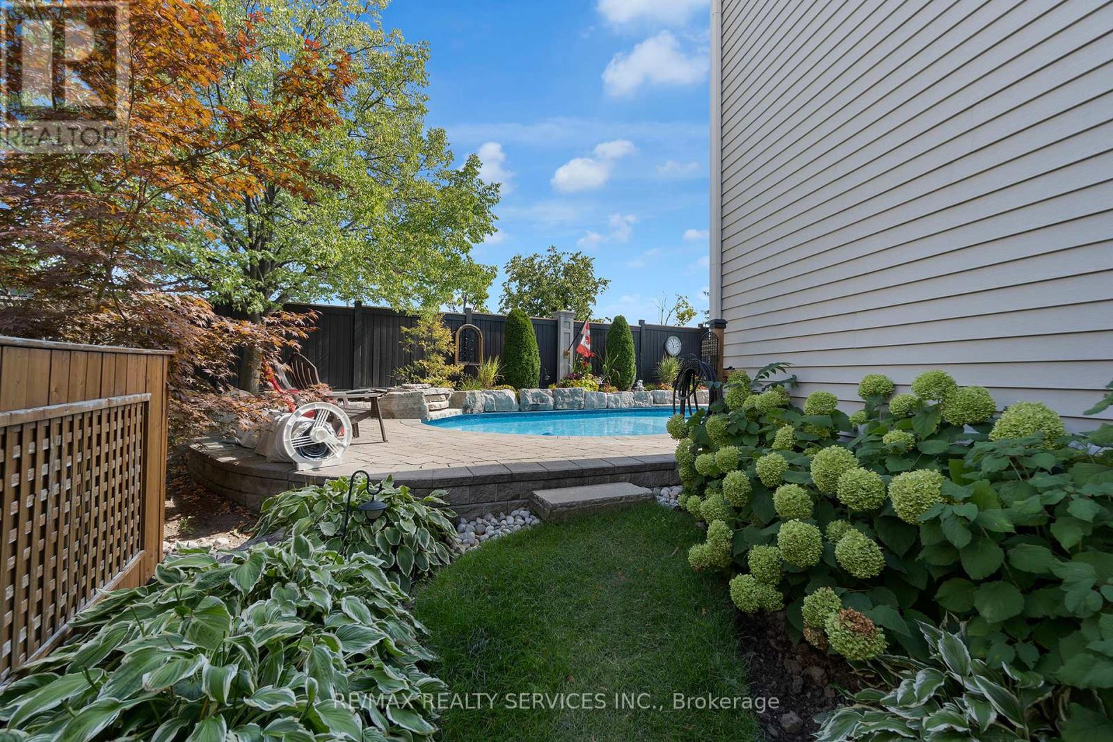 Photo 44 of 130 Porchlight Road, Brampton ON