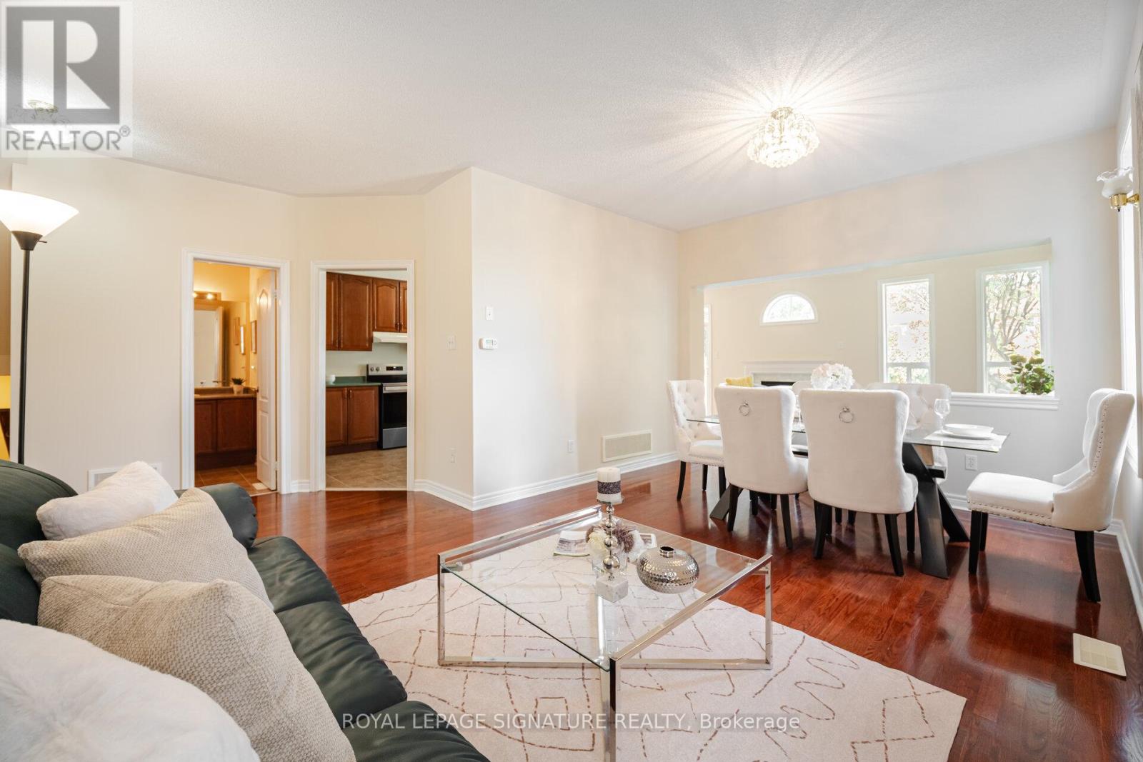 Photo 12 of 16 Aria Lane, Brampton ON