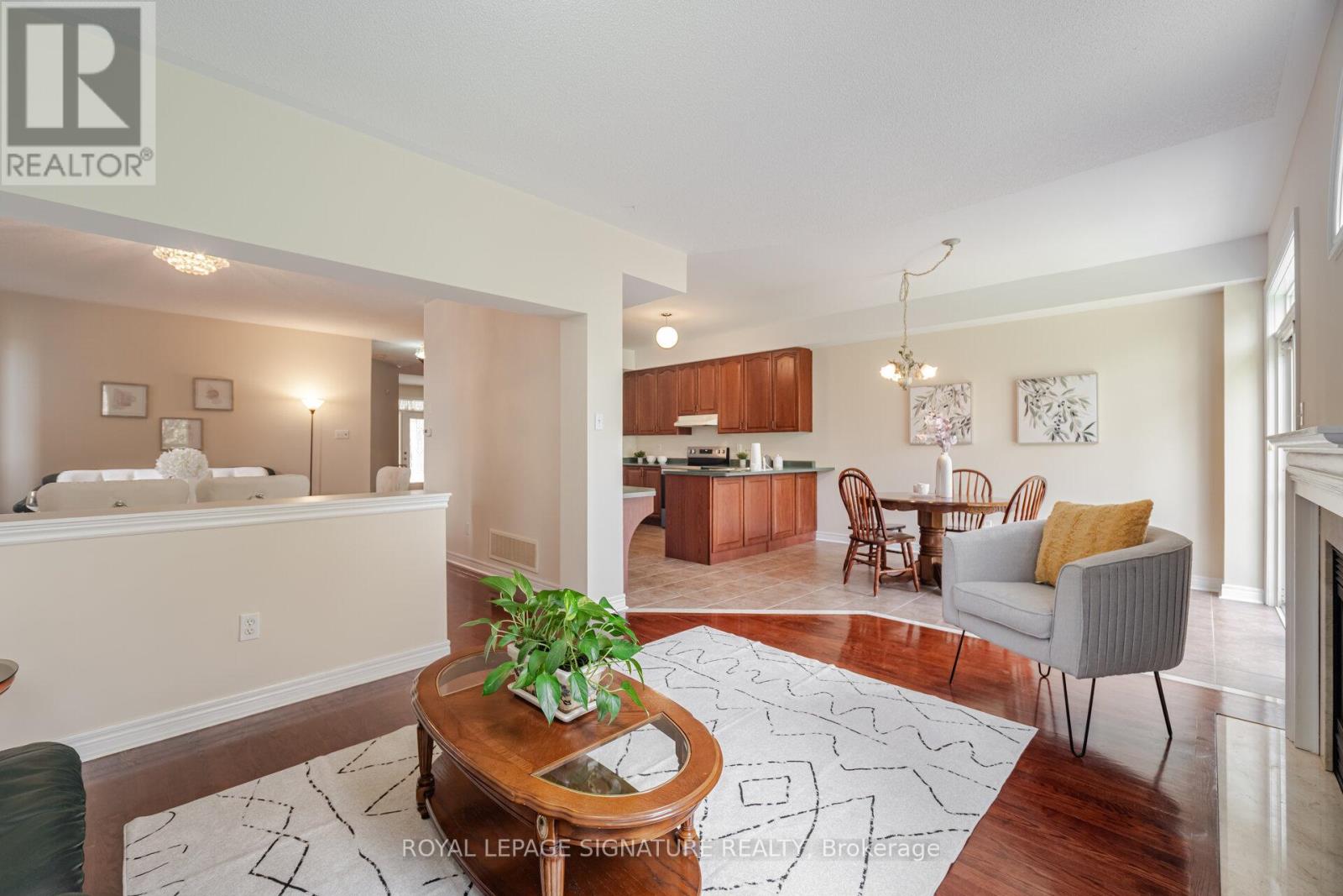Photo 17 of 16 Aria Lane, Brampton ON