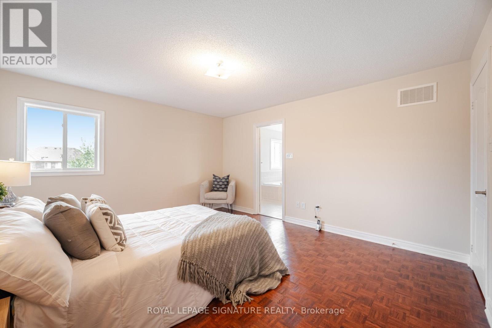 Photo 28 of 16 Aria Lane, Brampton ON