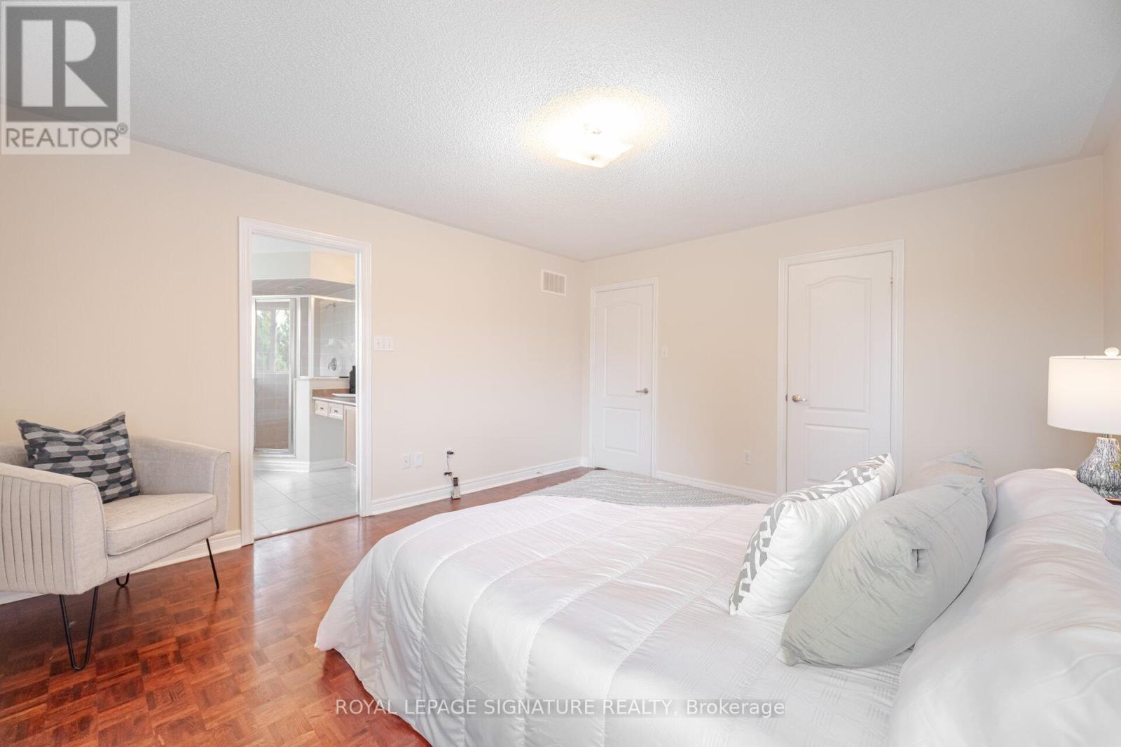 Photo 29 of 16 Aria Lane, Brampton ON