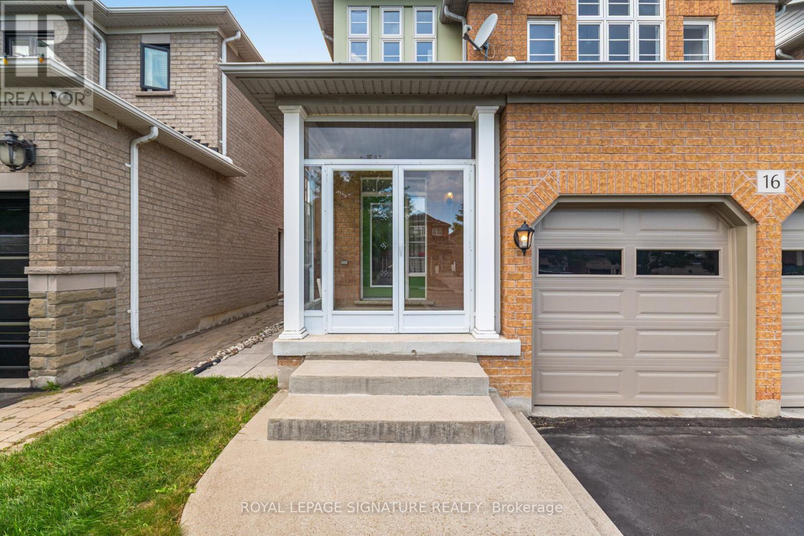 Photo 6 of 16 Aria Lane, Brampton ON