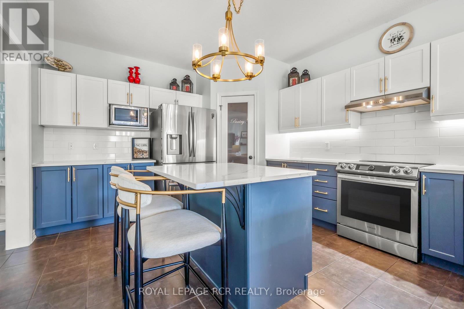 Photo 13 of 85 Laverty Crescent, Orangeville ON