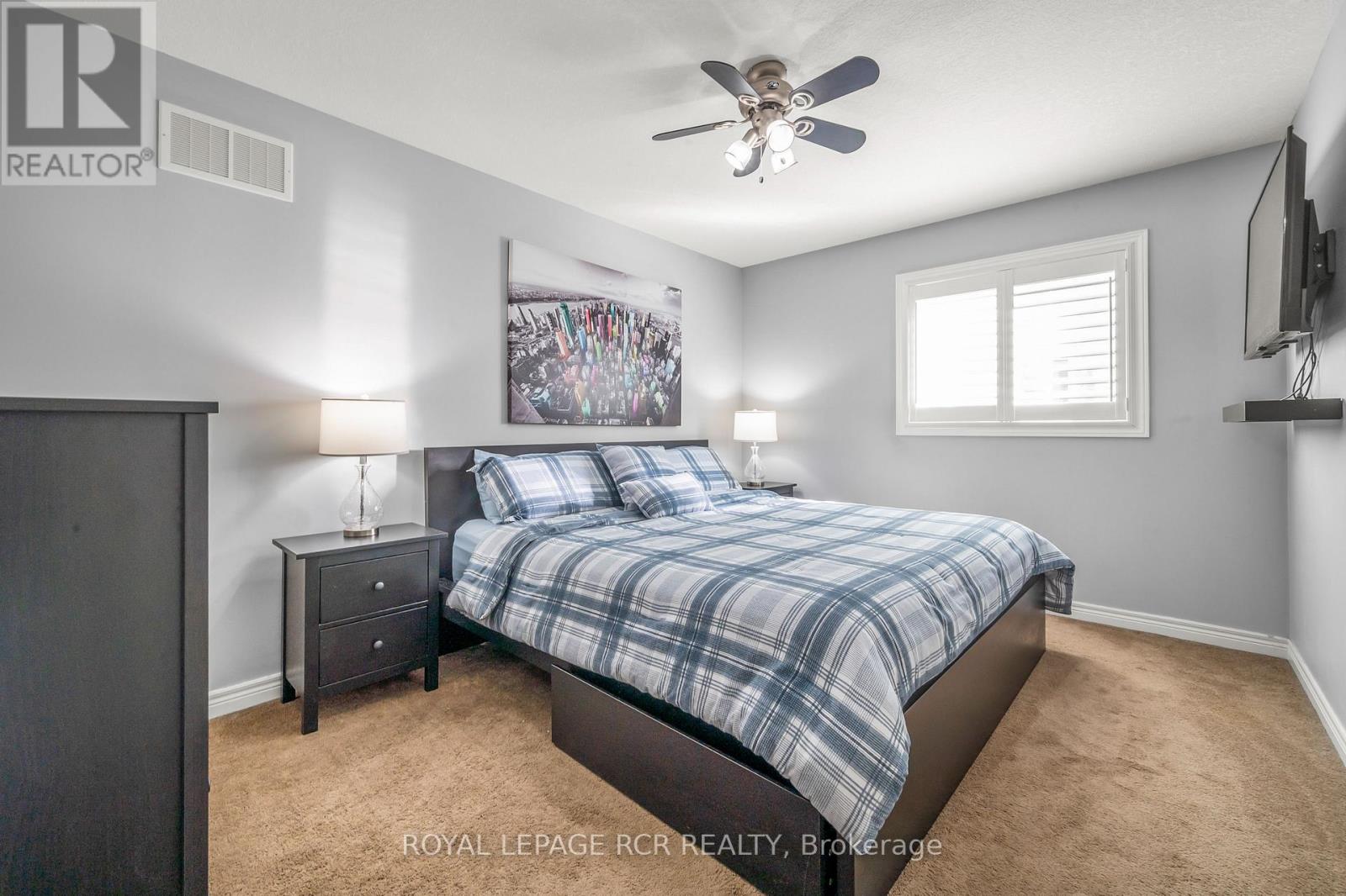 Photo 23 of 85 Laverty Crescent, Orangeville ON