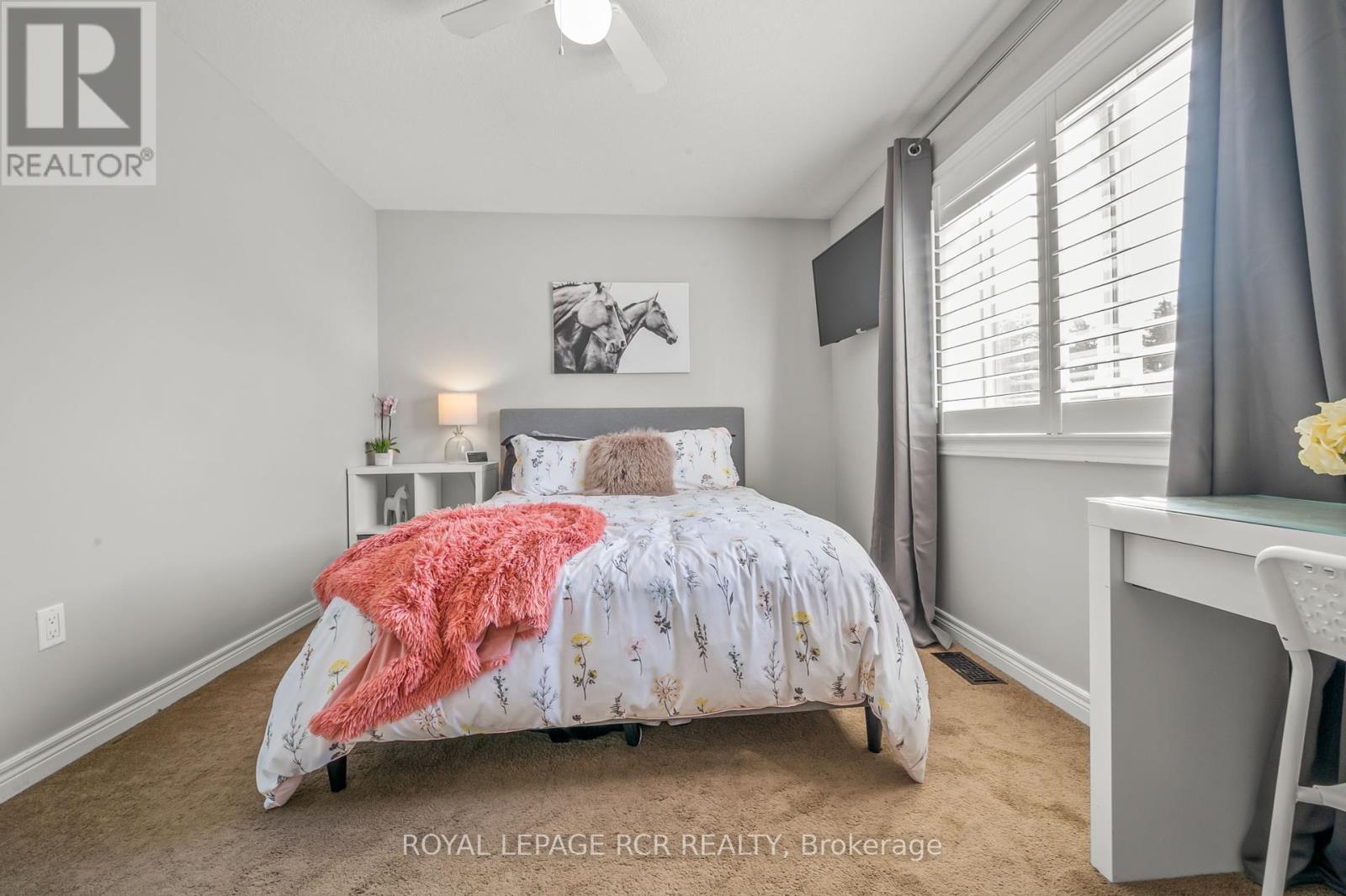 Photo 24 of 85 Laverty Crescent, Orangeville ON