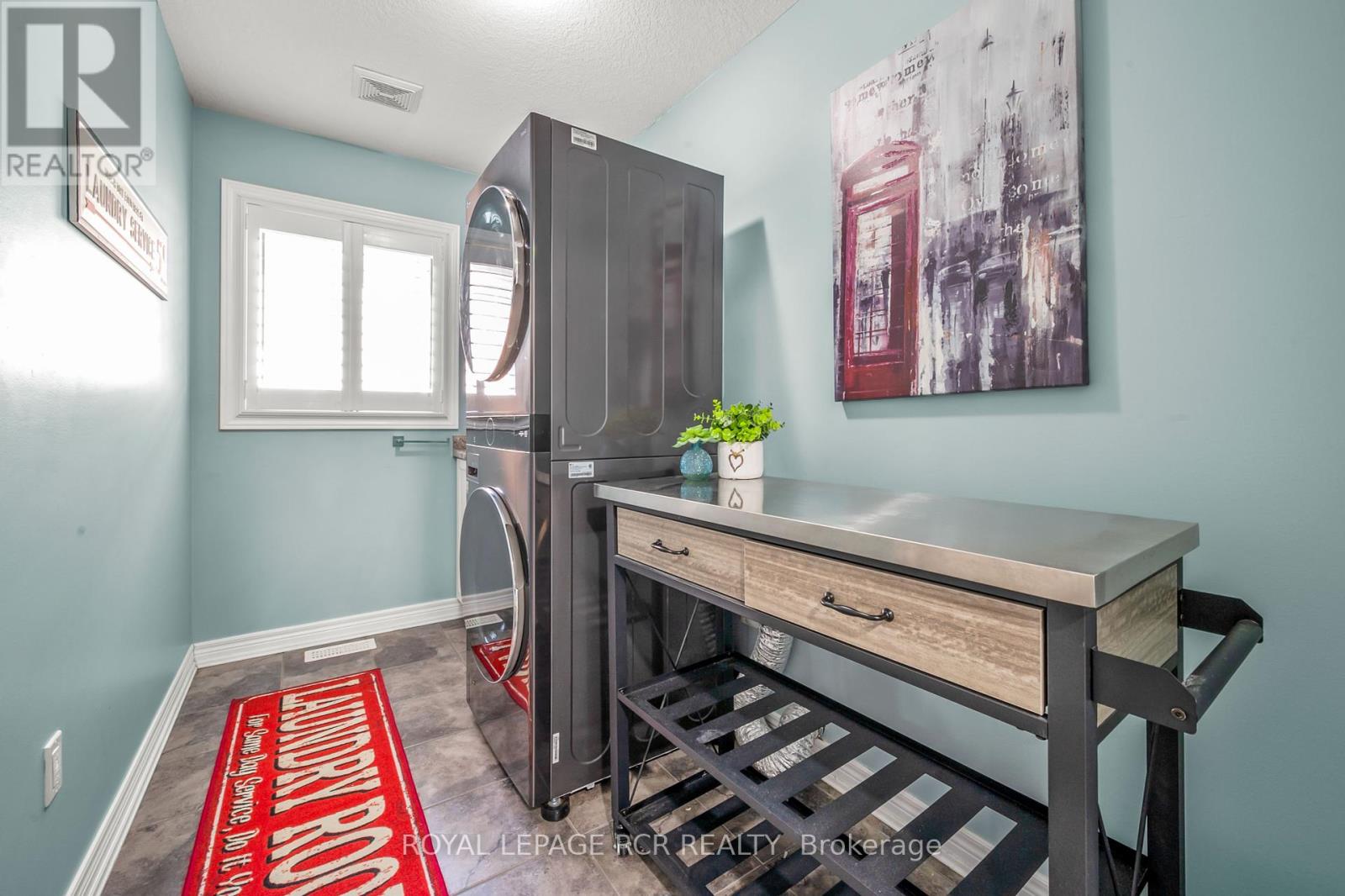 Photo 31 of 85 Laverty Crescent, Orangeville ON