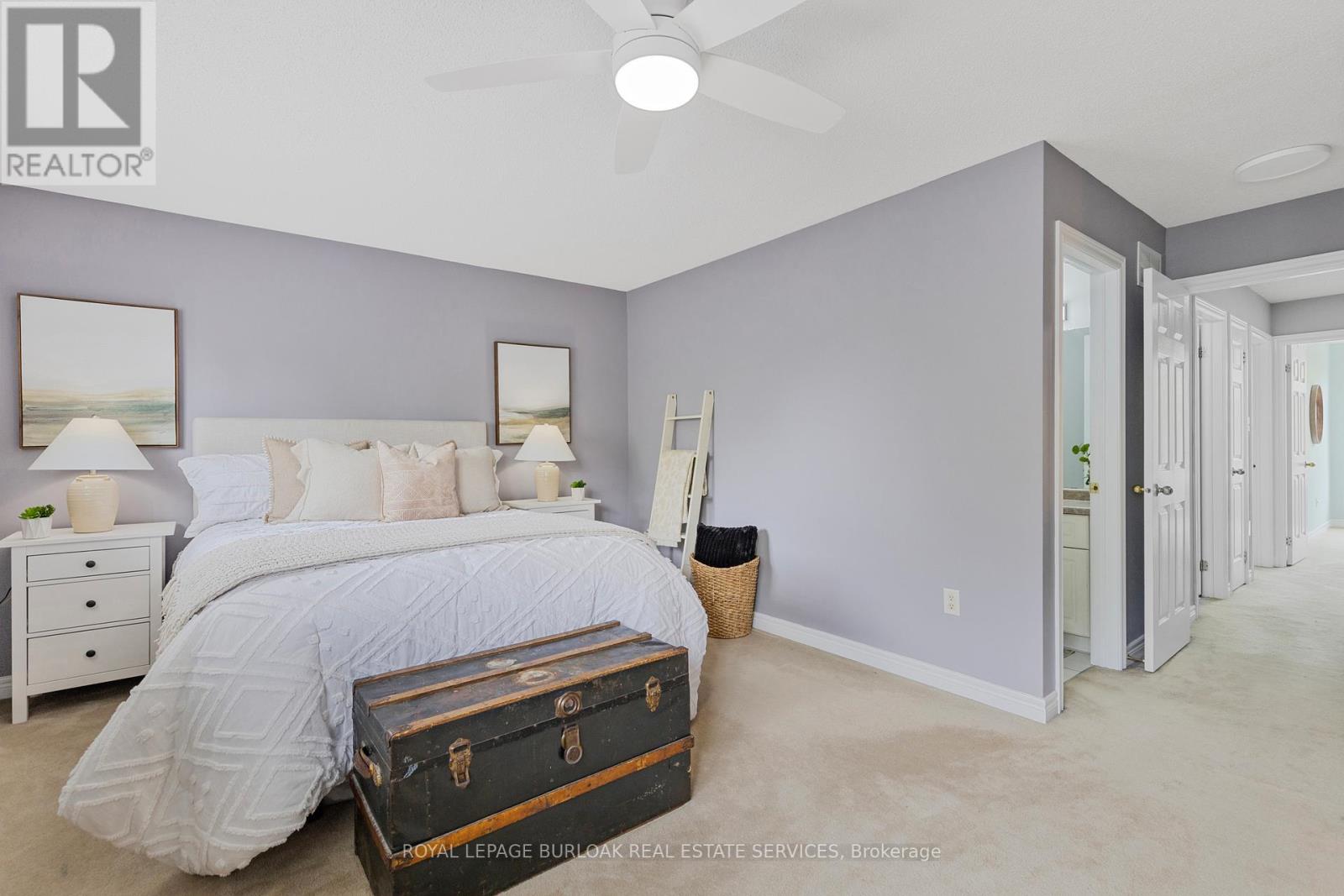 Photo 19 of 32 130 Robert Street, Milton ON