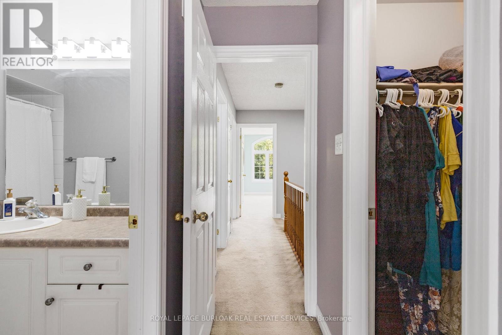 Photo 20 of 32 130 Robert Street, Milton ON