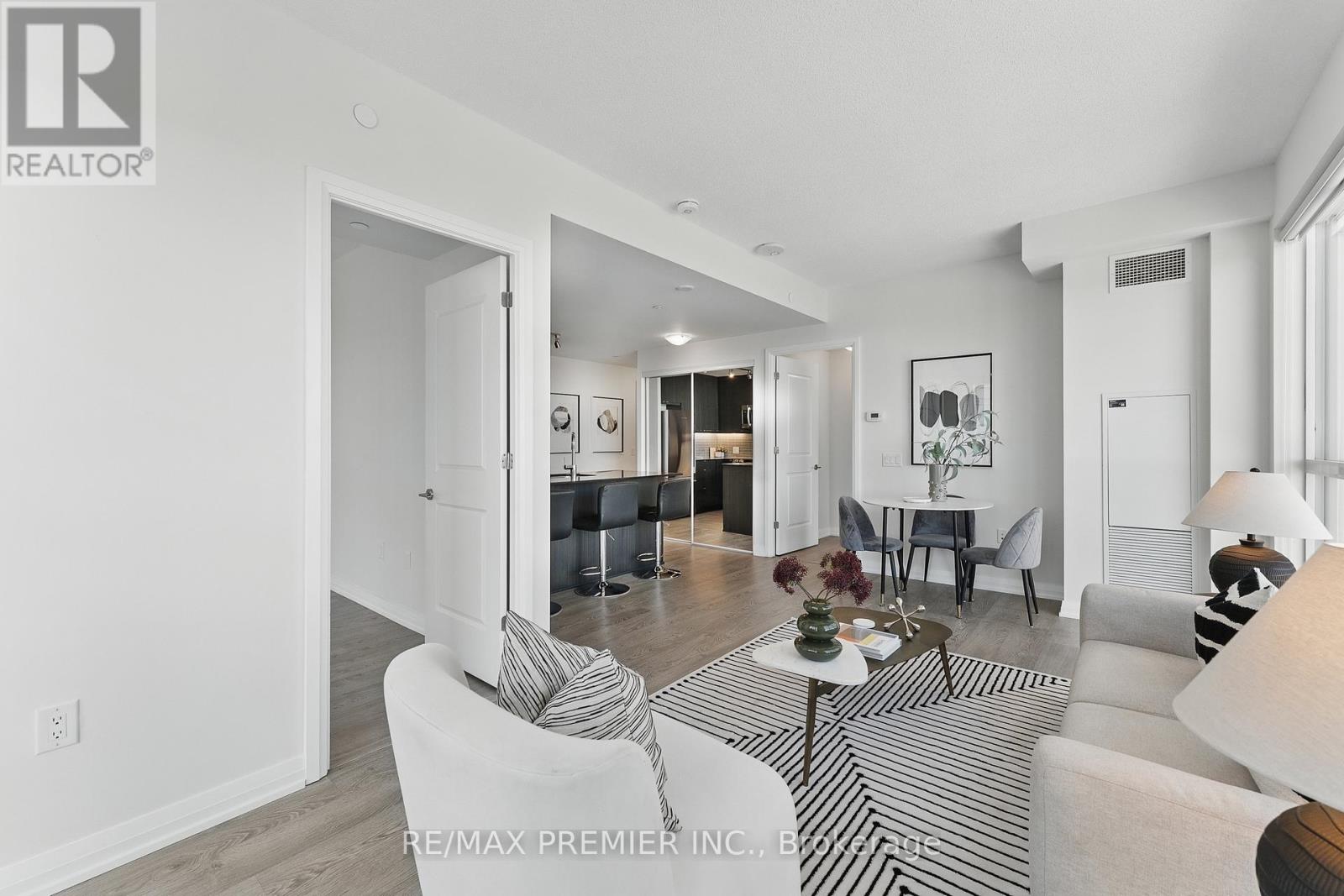 Photo 10 of 2409 50 Thomas Riley Road, Toronto ON