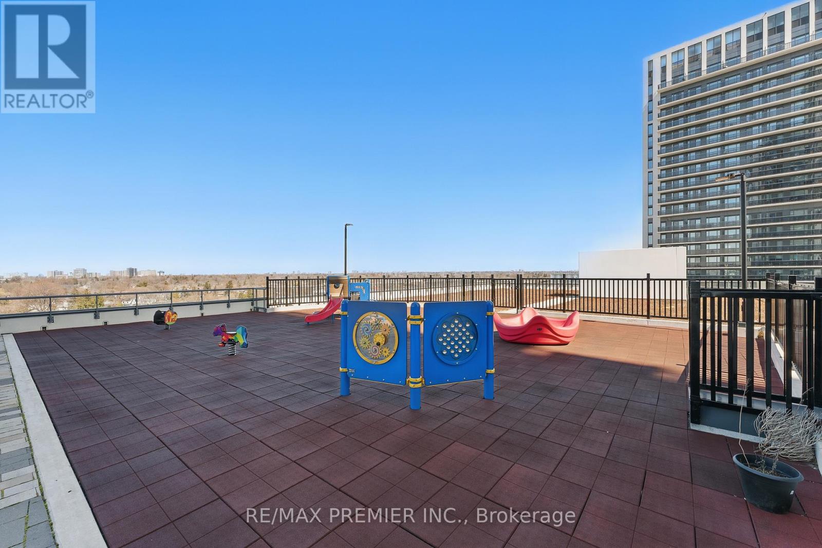 Photo 22 of 2409 50 Thomas Riley Road, Toronto ON