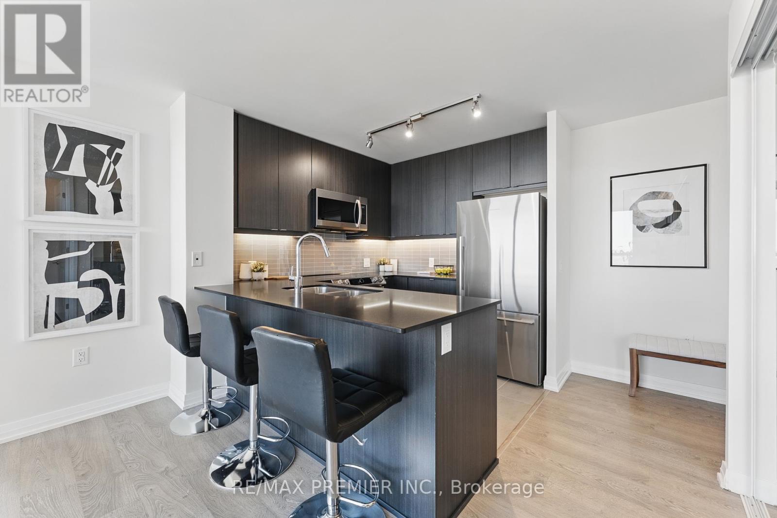 Photo 5 of 2409 50 Thomas Riley Road, Toronto ON