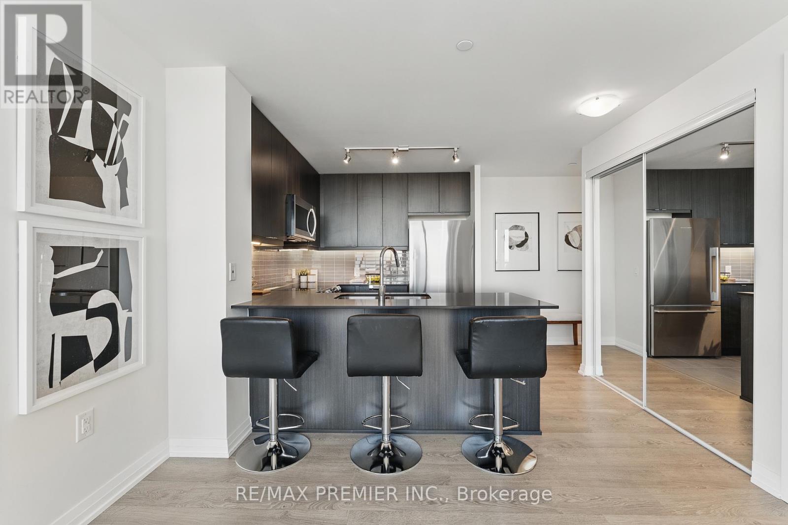 Photo 6 of 2409 50 Thomas Riley Road, Toronto ON
