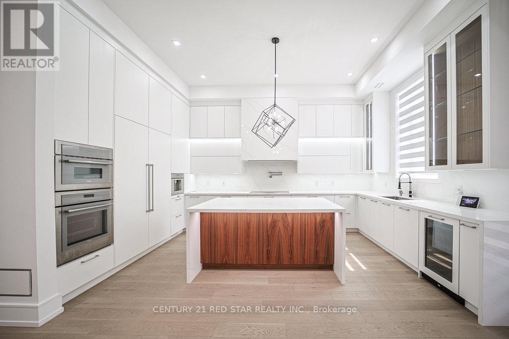 Photo 9 of 1 Frankwood Road, Toronto ON