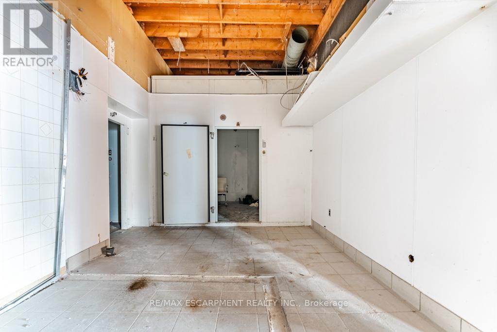 Photo 17 of 434 Plains Road E, Burlington ON